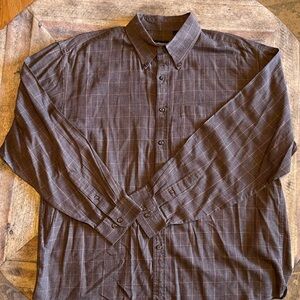 Men's Van Heusen Brown Plaid Shirt Large